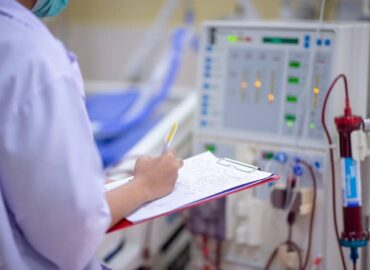 Why Consider a Career as a Renal Nurse