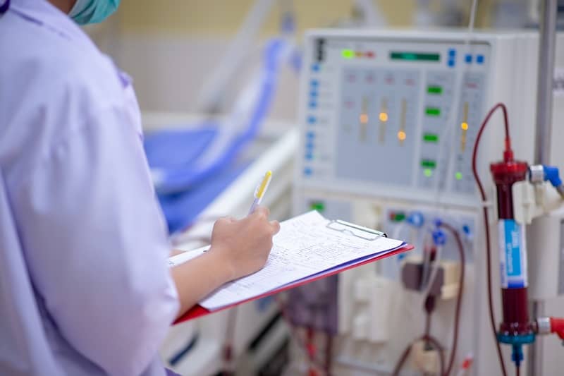 Why Consider a Career as a Renal Nurse